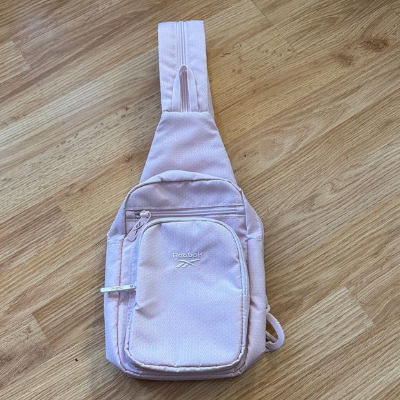 Reebok Sling Backpack - Picture 1 of 13